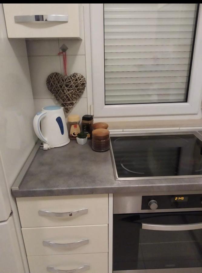Apartman Mila Apartment คาชเตลา ภายนอก รูปภาพ