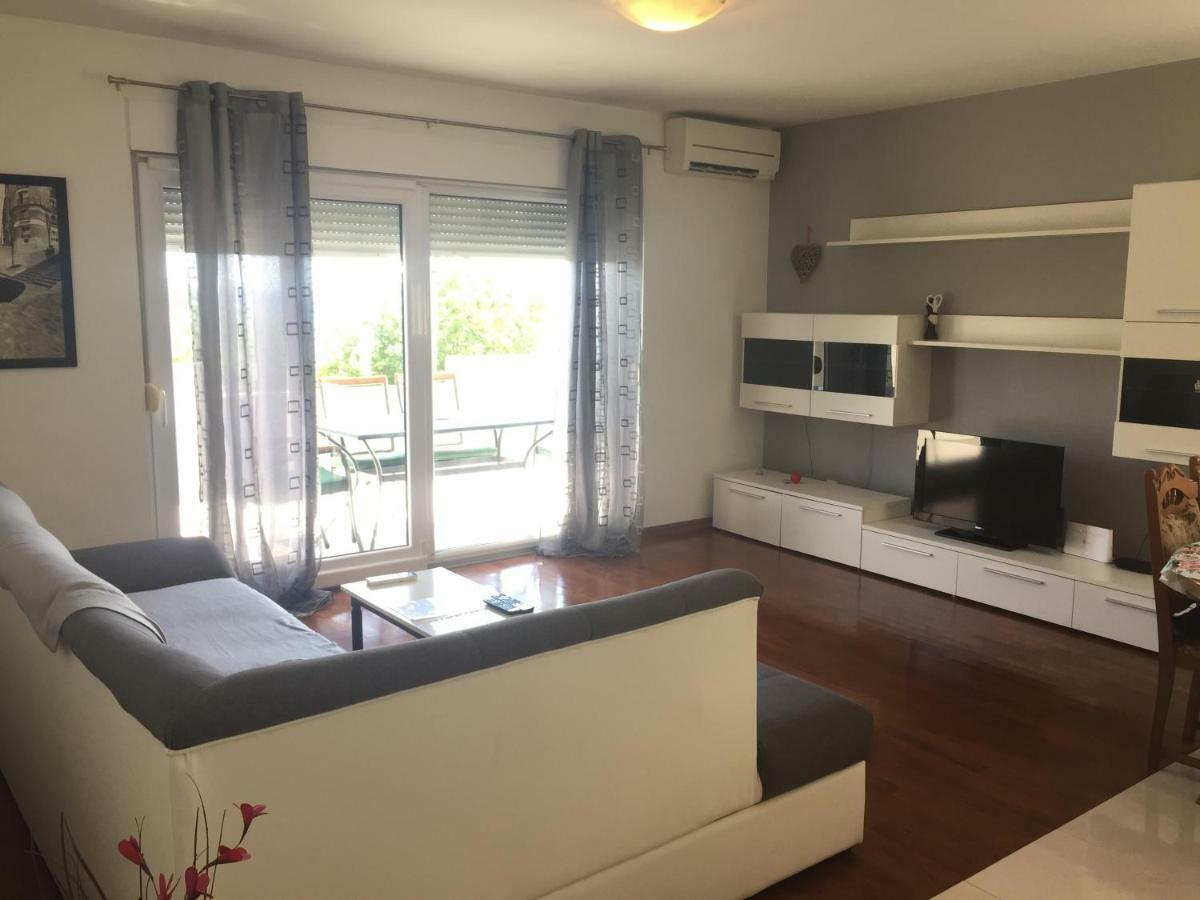 Apartman Mila คาชเตลา ภายนอก รูปภาพ
